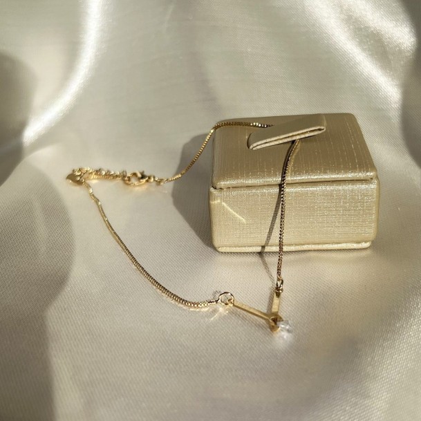 Tornozeleira V Com Cristais