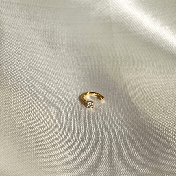 Piercing Fake Com Ponto de Luz