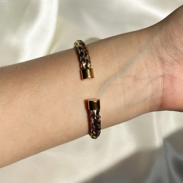 Bracelete Cordão Entrelaçado