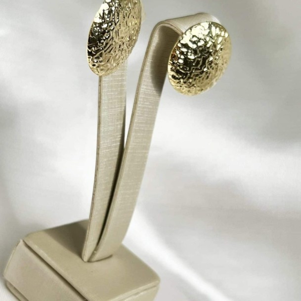 Brinco Martelado Redondo Médio