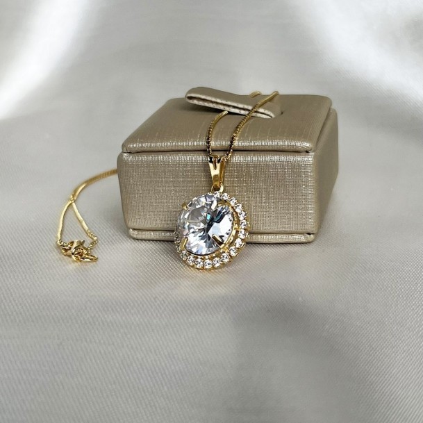 Colar Flor Strass Cristais