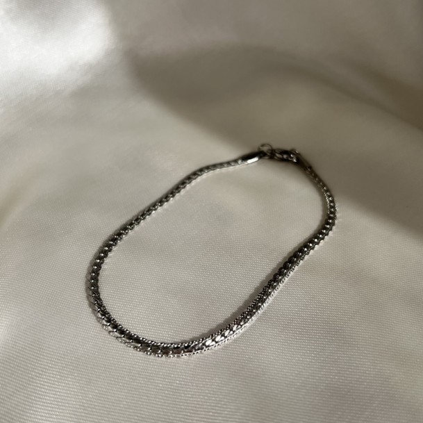 Pulseira Trançada Fina