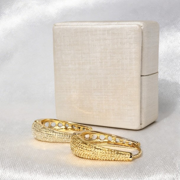 Brinco Argola Bolinhas Trabalhadas